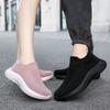 Zapatos de hombre 2023, deportivos de malla de verano, informales, para correr, de malla voladora, para el trabajo, con calcetines negros ligeros, zapatos de moda.