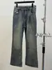 ¡Solo lo necesitaba! Jeans de Moda de Alta Gama para Semana de la Moda, Corte Bootcut, Lavado Desgastado, Algodón Slub Teñido en Barro, Micro-Acampanados