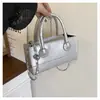 2025 Nuevo Bolso Cuadrado Pequeño Rojo Texturizado Portátil de Nicho Coreano de Alta Calidad para Mujer, Bolso de Hombro Cruzado Versátil