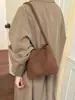 Bolso de axila de nicho de alta gama para mujer, nuevo modelo de verano 2026, bolso de cubo de axila de un solo hombro súper popular y exquisito