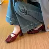 Zapatos de tacón alto con punta cuadrada Chuyu Ji para mujer con tacones gruesos, Nueva colección Primavera y Otoño 2026, Estilo de noche, Hada gentil y femenina