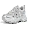Zapatos Deportivos para Mujer 2026 Modelo Nuevo, Zapatos Transpirables de Verano para Correr, Zapatos de Papá Gruesos con Huecos y Pedrería para Mujer