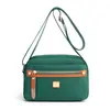 Bolso Casual Decorado con Cinturón 2022 Primavera Versión Coreana Bolso Cruzado Ligero con Múltiples Bolsillos, Tela de Nylon de un Solo Hombro Bolso Versátil para Mujer