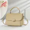 Bolsa pequena moderna para mulheres, novo modelo da primavera de 2026, bolsa quadrada pequena de ombro único e transversal, fresca e doce, versátil, moderna e simples
