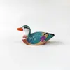 Pato Xiaojiang es una artesanía de madera puramente tallada a mano hecha de madera maciza, una pequeña decoración de animal para la sala de estar o el escritorio de la oficina