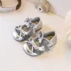 Zapatos de Cuero Personalizados para Niñas, Modernos Zapatos de Cuero Coreanos con Tachuelas, Elegantes Zapatos de Cuero Suave para Desempeño Estudiantil