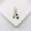 Llavero de Dibujos Animados de Snoopy Llavero Femenino para Pareja Lindo Pequeño Regalo Aleación Llavero Colgante Anillo para Llaves Mochila Colgante