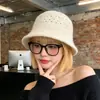 Nuevo sombrero de pescador de punto hueco de mezcla de lana para otoño e invierno para mujer, hace que la cara se vea más pequeña, versátil, cálido, sombrero tipo cubo de moda estilo coreano