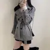Elegante abrigo de lana de invierno estilo coreano, inspirado en el francés, nicho, elegante, retro británico, de doble botonadura, con cordones