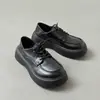 Sapatos femininos de couro de uso duplo estilo britânico 2026 primavera e outono novos solado grosso retrô moda versátil com cadarço mocassins JK