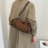 Bolsas de Nicho de Luxo para Mulheres Outono/Inverno 2026 Nova Bolsa Versátil Retrô de Ombro Único para Axila Bolsa de Mão para Trabalho Estilo Almofada