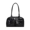 El popular bolso de mano retro cuadrado pequeño de este año para mujer es el nuevo modelo de verano 2026, un bolso de hombro de color liso texturizado adecuado para ir al trabajo y como bolso de axila.