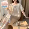 2026 Verano Nuevo Estilo Algodón Nube Bordado Tejido Manga Corta Camisón para Mujer con Copas Estilo Princesa Ropa de Casa Vestido Largo
