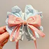 Pinzas para el pelo de encaje de perlas con lazo para niños, accesorios para el pelo de cinta para niñas, pinzas para el pelo para la parte trasera de la cabeza, venta al por mayor del fabricante