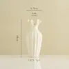 Jarrón de Cerámica Estilo Crema de Lujo Accesible Shumen Adornos para Arreglos Florales de Sala de Estar en Casa Dispositivo Hidropónico para Flores Diseño de Nicho
