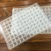 La marca Endeavour fabrica una gran cantidad de moldes para hielo de plástico de color spot de 96 cavidades, molde para hielo doméstico, molde para hielo de plástico