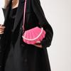 Bolso de mensajero sencillo de moda, nuevo bolso de otoño 2024, bolso de hombro estilo coreano occidental para mujer, bolso de viaje con concha de perla