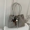 Bolsa Casual de Moda Versátil de Grande Capacidade Estilo Verão 2026 Transfronteiriça Bolsa Tote Simples de Ombro e Axila