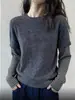 Camiseta de manga larga para mujer con diseño de dos piezas falso, patchwork a rayas, tejido de felpa cepillada, corte de hombro regular, cuello redondo, estilo casual, adecuada para usar en capas en otoño