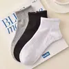 Calcetines Transpirables de Algodón Puro para Entrenamiento Militar Calcetines Deportivos Sin Costuras para Hombre Malla de Abeja Antideslizantes Amortiguadores Calcetines para Estudiantes Color Sólido de Algodón Primavera y Verano