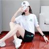 Conjunto de Verão Solto Emagrecedor de Duas Peças Feminino Moderno Novo Celebridade Cibernética Redutor de Idade Casual Moda Manga Curta Shorts Roupa Esportiva