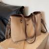 Bolso Tote Estilista Gran Capacidad Cruzado Bolso Suave para Mujer Otoño e Invierno 2024 Nuevo Nicho Viajero Portátil Bolso de Hombro