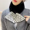 Bufanda de lana tejida de felpa con costuras cruzadas para mujer, cuello cálido de invierno, protección para el cuello de estudiante con estilo coreano