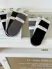 ¡Cómodo de llevar! Calcetines Holgados de Color Sólido Sin Costuras con Puño Pequeño Nanye Otoño e Invierno Nuevos, Ordinarios pero No Ordinarios para Mujer