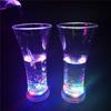 Copo de bebida emissor de luz Copo emissor de luz Bar atmosfera de boate adereços led flash O copo pode ser personalizado logotipo