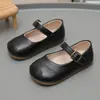 Sapatos Casuais de Couro para Meninas Verão 2025 Novos Sapatilhas Infantis Sapatos Versáteis da Moda para Meninas Pequenas Sapatos de Caminhada Princesa