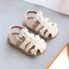 Novas Sandálias para Meninas 01-2-3 Anos Bebês e Crianças Pequenas Solado Macio Biqueira Fechada Anti-Chute Sapatos de Princesa Laço Sapato de Praia para Bebê Menina