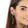 [Gran cantidad en stock] Venta caliente transfronteriza pendientes de botón de acero inoxidable ligeros pendientes de cadena de hoja simples de lujo ligero