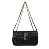 Bolso Texturizado de Alta Gama para Mujer Modelo Nuevo 2026, Bolso de Hombro Acolchado Elegante y Versátil, Bolso Cruzado Chic y Sencillo