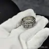 Anillo de flor de ratán viejo retro de cuervo, anillo de cruz de tumba, anillo de personalidad hip-hop punk, para parejas de hombres y mujeres, versátil