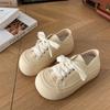 Jinmi Explosions Super Fire Platform Canvas Shoes Feminino 2023 Nova Primavera e Outono Estilo Hong Kong Estudante Sapatos Brancos Leves