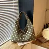 Bolso Casual de Gran Capacidad para Mujer 2026 Otoño Temprano Nuevo Ligero para Viajes Diarios al Trabajo Bolso de Hombro Único Bolso Tote de Lunares Estilo Cubo