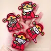 Tela Suave Roja Zodiaco Doce Tesorero Bordado Pegatina de Tela Funda para Teléfono Móvil Sombrero Mochila Manual Decoración DIY