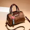 Bolso de Hombro Nuevo Estilo Retro Patrón de Cocodrilo para Mujer Versión Antigua Europea Boston Portátil Bolso Cruzado