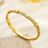 Pulseira Geométrica Aberta Minimalista de Zircônia de Camada Dupla Design de Nicho Pulseira de Estilo Cool com um Acessório de Moda de Alto Padrão
