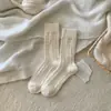 Meias de Lã Torcida de Outono e Inverno Estilo Japonês para Mulheres, Versão Coreana, Retro Ins Simples Cor Sólida Espessas Quentes Cano Médio Meias Folgadas