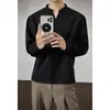 Camiseta retro estilo japonês em linho falso de manga longa para homens, camisa base casual esportiva de outono com pequeno decote em V, top de corte solto