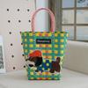 Bolso Tejido Bordado de Gatito Hawaiano de Dibujos Animados Mismo Estilo que el Libro Rojo Pequeño Bolso Cesta de Verduras de Recuerdo Bolso de Mano para Mujeres