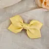 Pinza para el Cabello con Lazo de Color Cremoso Brillante Francés Satinada para Flequillo Lateral Rizado Nuevo 2025