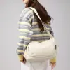 Bolsa de Viagem Casual Leve de Grande Capacidade Transfronteiriça 2026 Nova Moda Versátil Leve para Ombro ou Transversal
