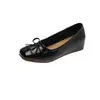 Zapatos Planos Estilo Ballet Francés con Aumento de Altura Mary Jane de Tacón Bajo para Mujer 2026 Otoño Nuevos Mocasines Pequeños de Piel