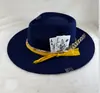 Sombrero vaquero de lana con lazo para hombre, estilo jazz, estilo europeo y americano, para otoño e invierno, de Amazon LAZADA.