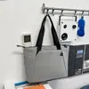 Bolso Tote Grande de Capacidad Estilo Japonés y Coreano para Viajes Diarios, Bolso de Hombro Casual Ligero Unisex, Bolsa de Viaje, Bolsa para Raquetas, Moderno