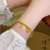 Pulseira Metade Ouro Areia Estilo Igual da Loja de Ouro Puzuo para Mulheres, Pulseira Elegante de Alto Padrão Estilo Chinês para Namorada