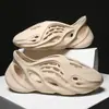 Amazon Wish Sitio Independiente Más Vendidos Zapatos Perforados Estilo Coco Zapatos de Hombre Verano 2022 Sandalias Transpirables Zapatos de Playa