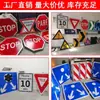 Señales de Tráfico Solares LED Reflectantes Nocturnos Instrucciones Viales Límite de Velocidad Señales de Reducir la Velocidad Otros